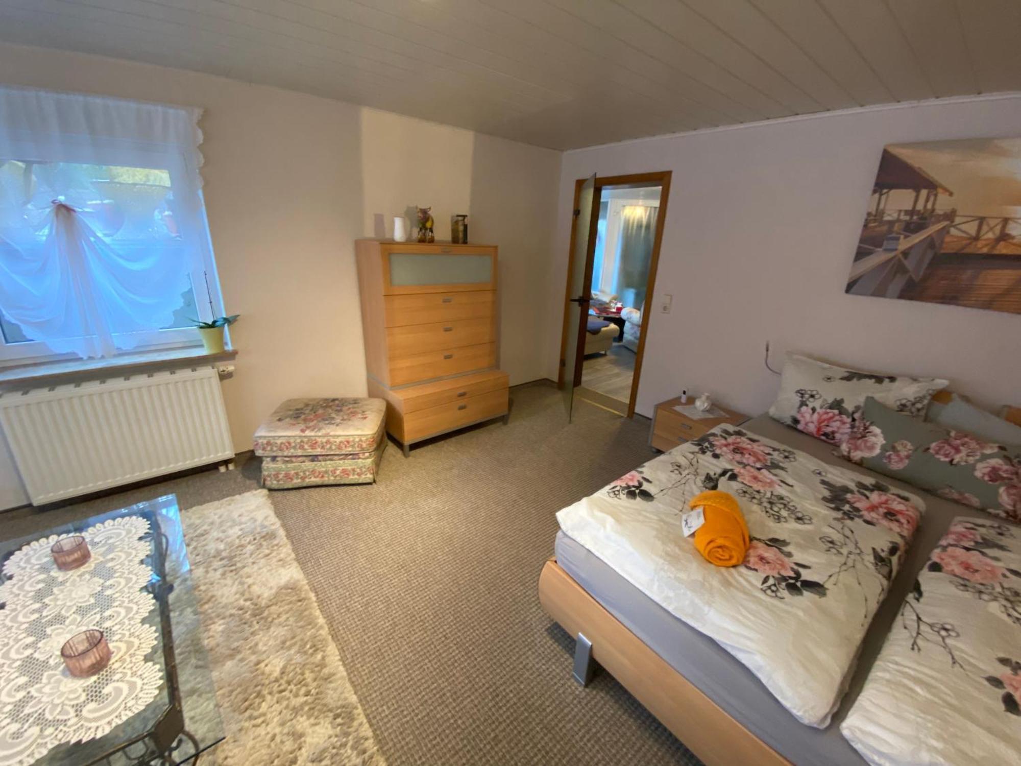 Grosse Helle Wohnung Am Wald In Bad Saarow Nahe Gruenheide Und Berlin Souterrain Eksteriør bilde