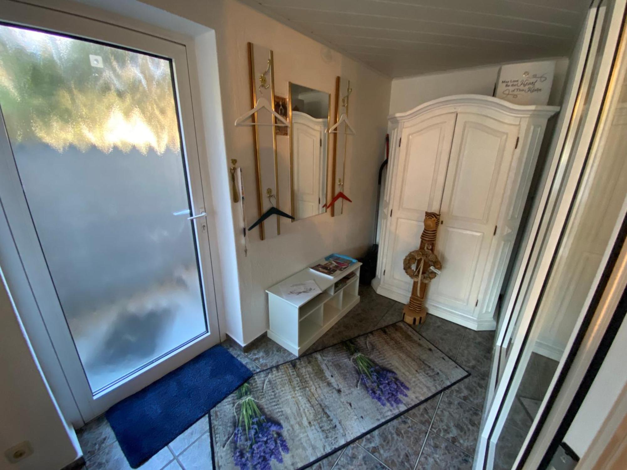 Grosse Helle Wohnung Am Wald In Bad Saarow Nahe Gruenheide Und Berlin Souterrain Eksteriør bilde